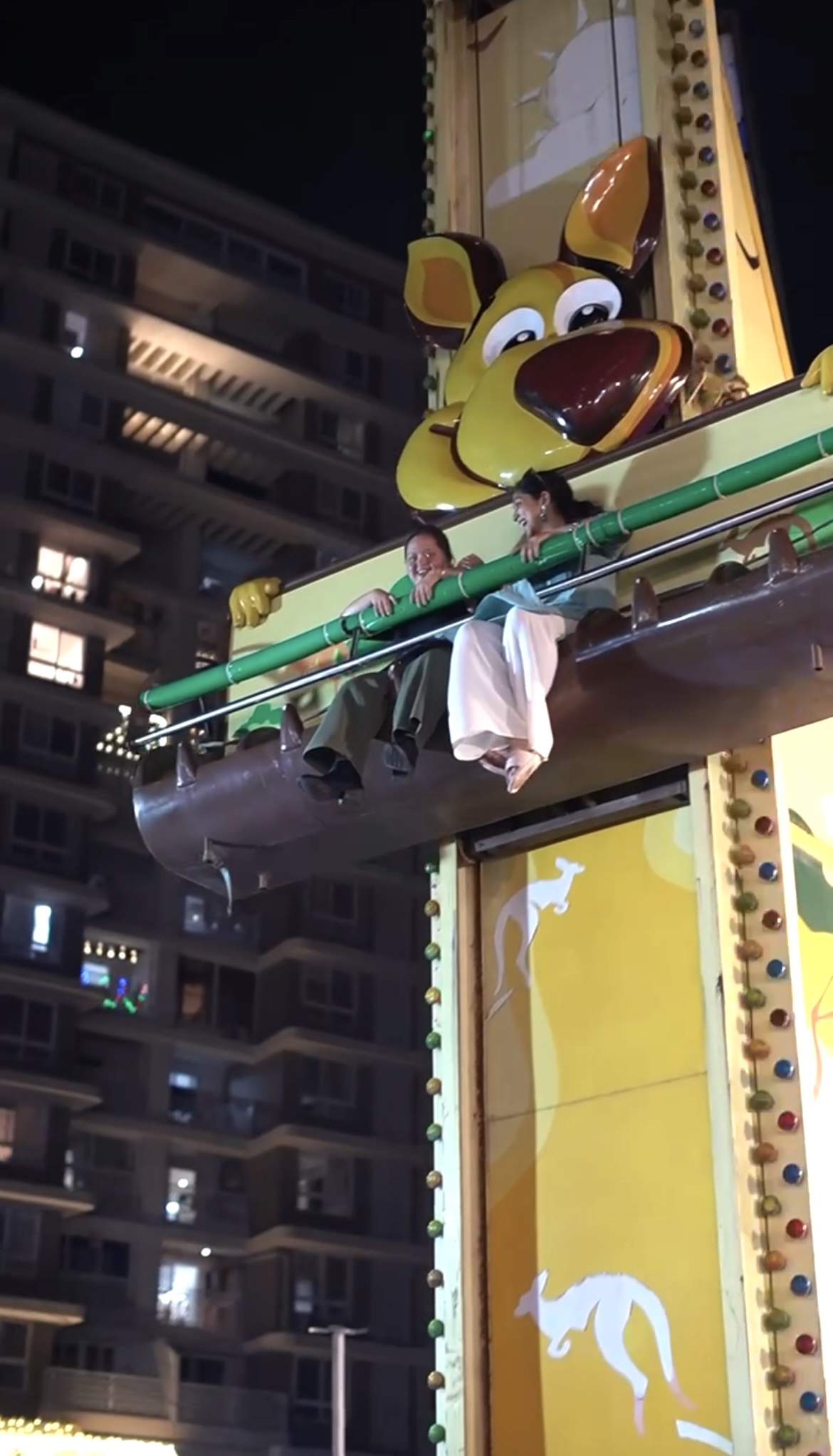 Happy Hippo Carnival